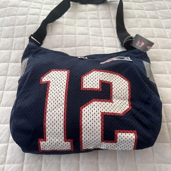 NEW ENGLAND PATRIOTS Jersey Purse #12 Tom Brady Shoulder Bag Profanity NFL - Picture 2 of 9